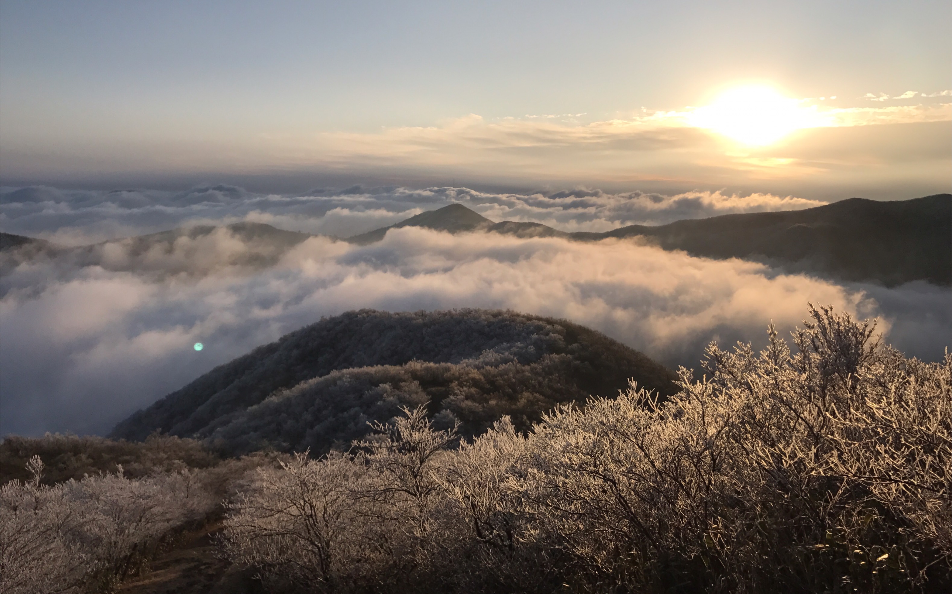 龙王山徒步观日出云海