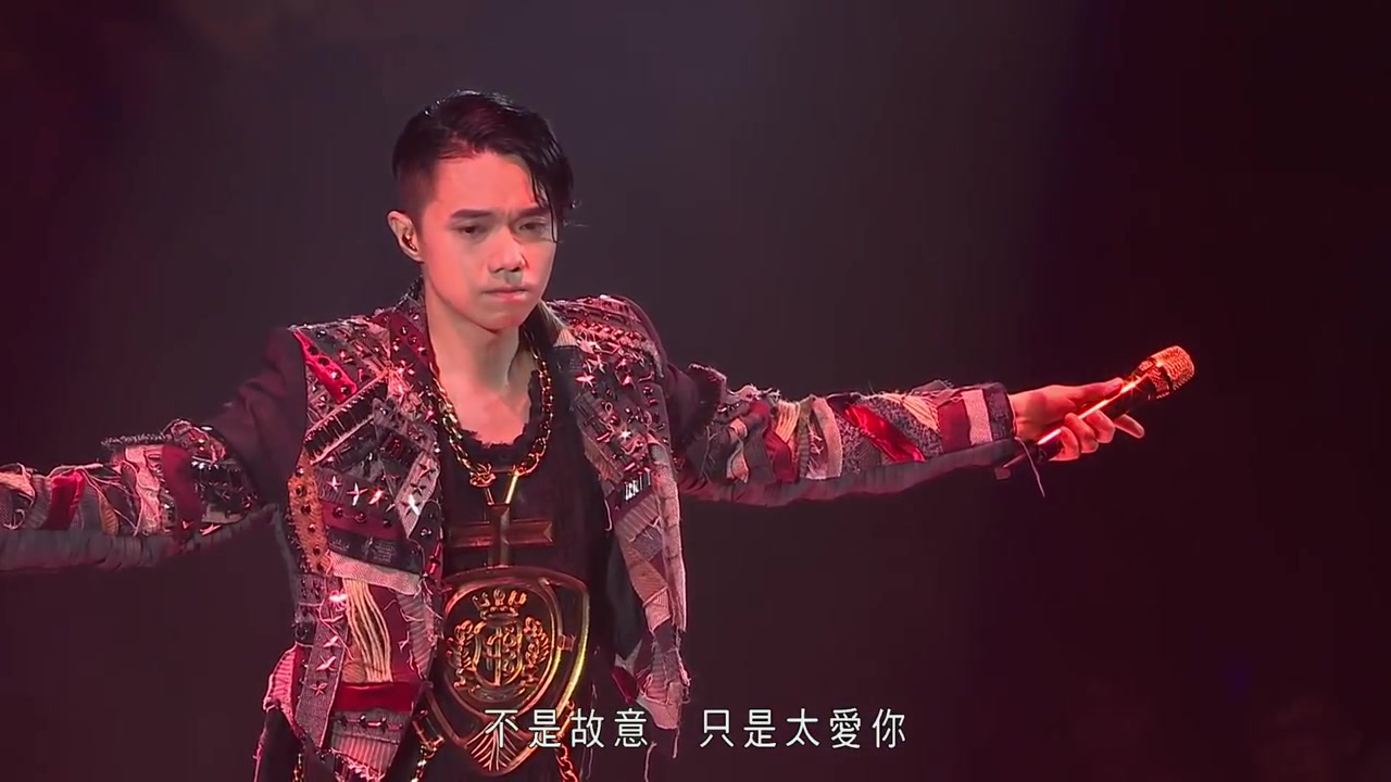 [图]【普通話】張敬軒 Hins Cheung - 只是太愛你 (Hins Live in Passion 2014)