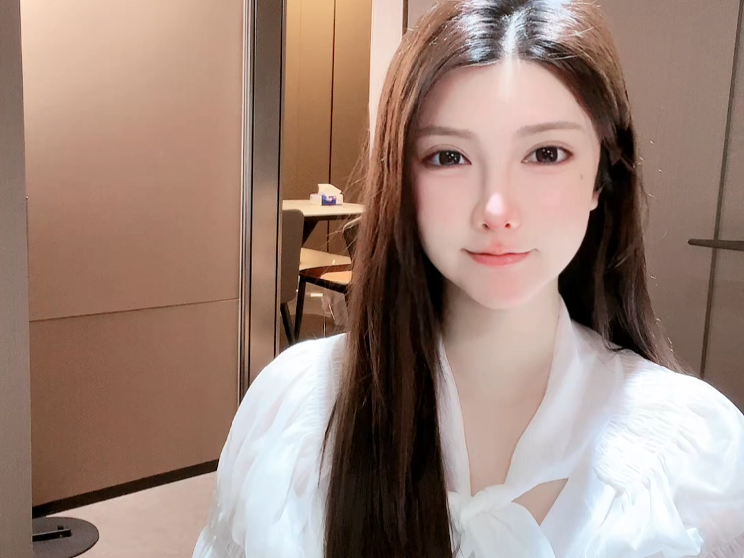 不努力就得嫁人_240518_062431 直播精华 美女直播纯欲界天花板