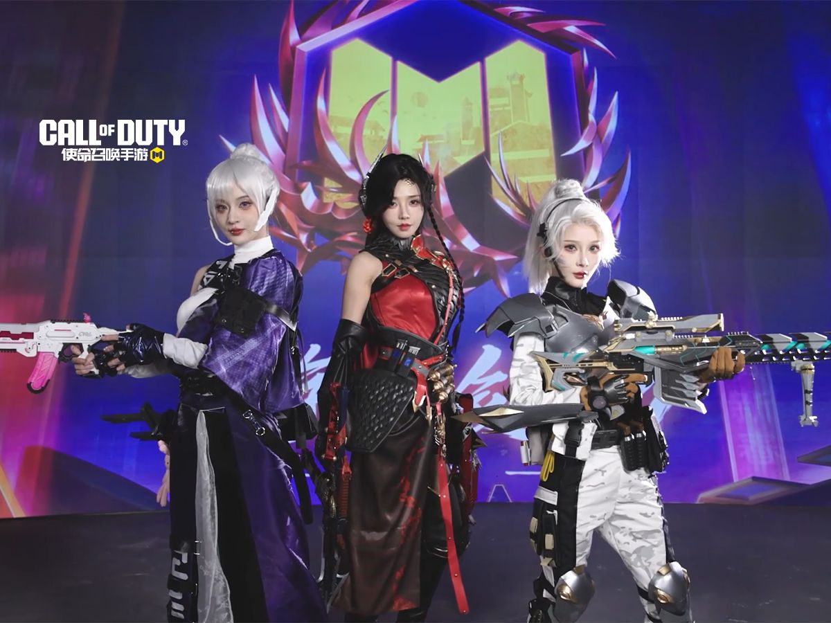 新春女团cosplay热辣出击!95祝战士们新年快乐95