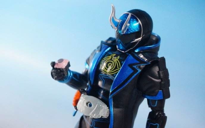 万代shf 假面骑士specter简单介绍