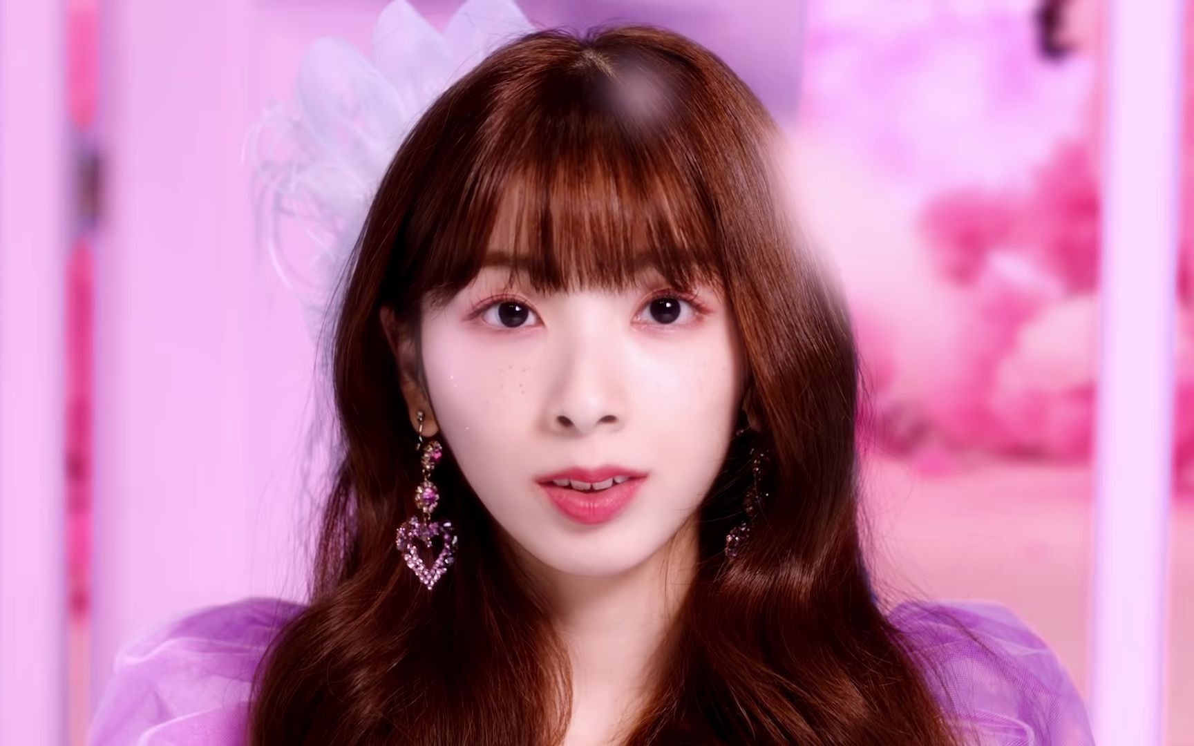 【jyp日本女团出道单曲】niziu - step and a step 官方mv_哔哩哔哩