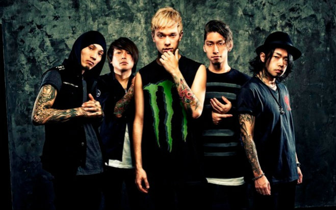 [图]【 Coldrain 】- Behind The Curtain （live）