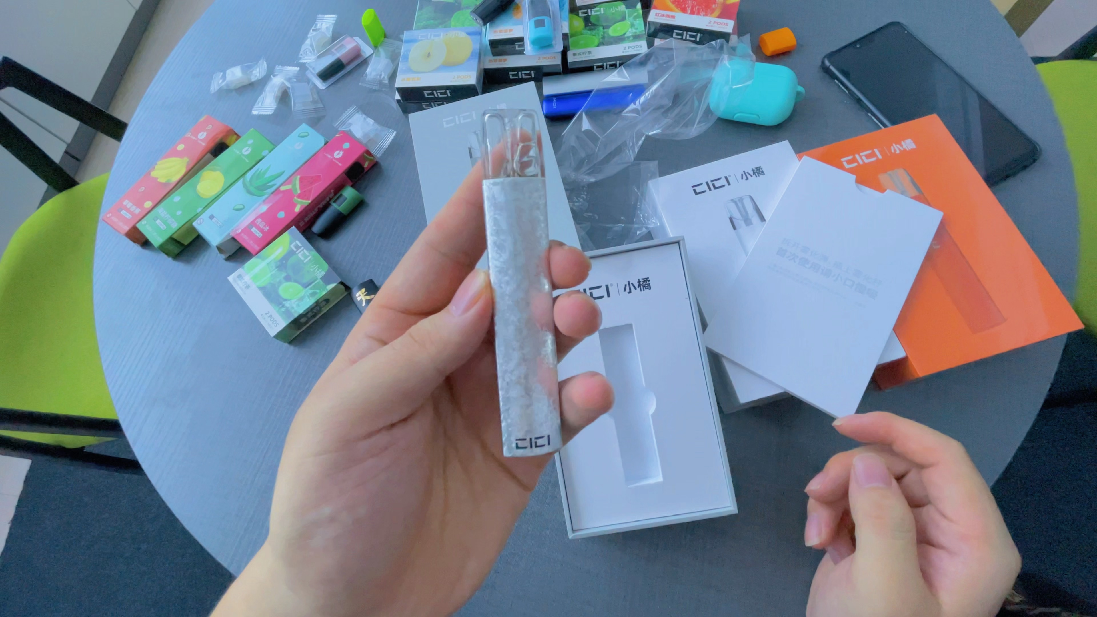 卧槽 爱了爱了 这个颜色哪个小伙子看了他不迷糊的[坏笑]