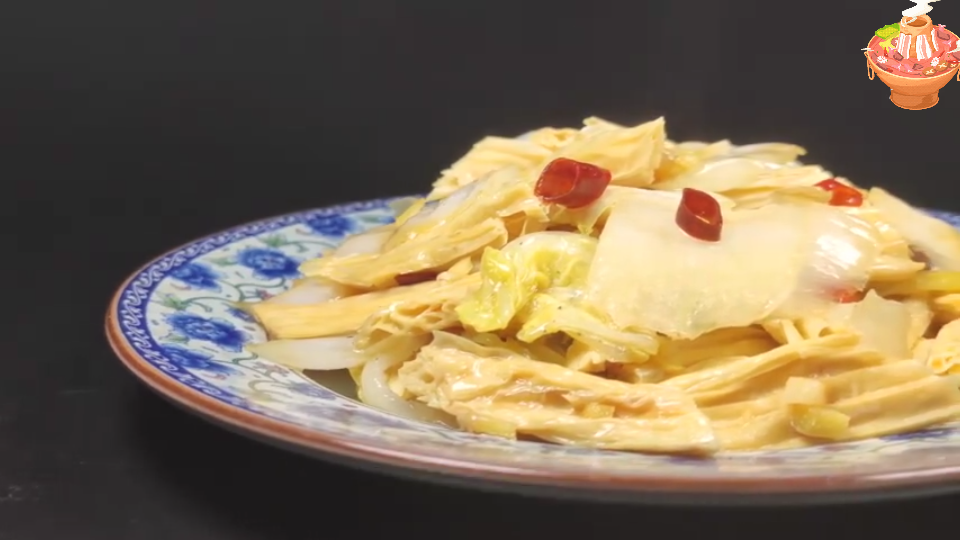 好吃美味的腐竹炒白菜!