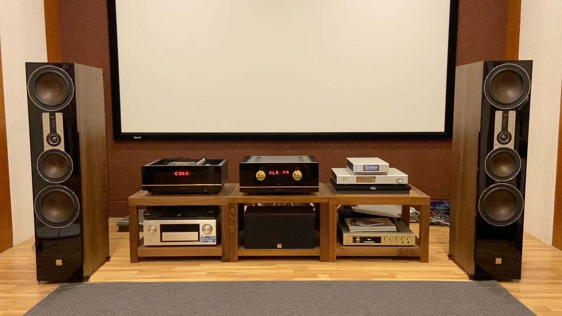 达尼欧典8音箱 onix-oia82功放 onix-oc103(带外置解码)cd机 aurender