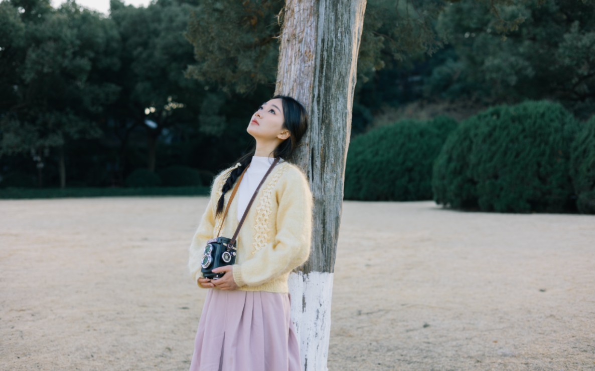在公园拍了一组90年代复古写真