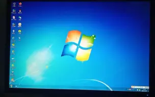 Video herunterladen: windows7开关机音乐动画版