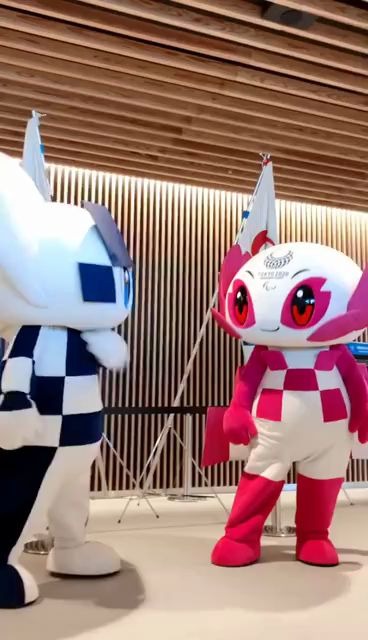 东京2020吉祥物miraitowa和someity