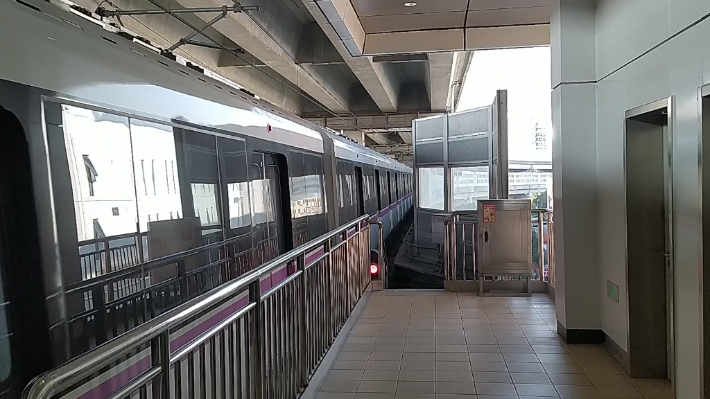 上海地铁5号线江川路限速出站