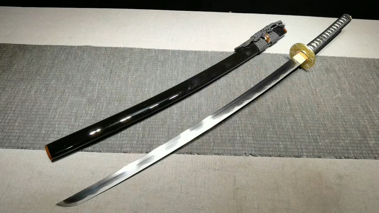 龙泉欧冶刀剑t10钢覆土烧刃日式研磨铜装武士刀打刀