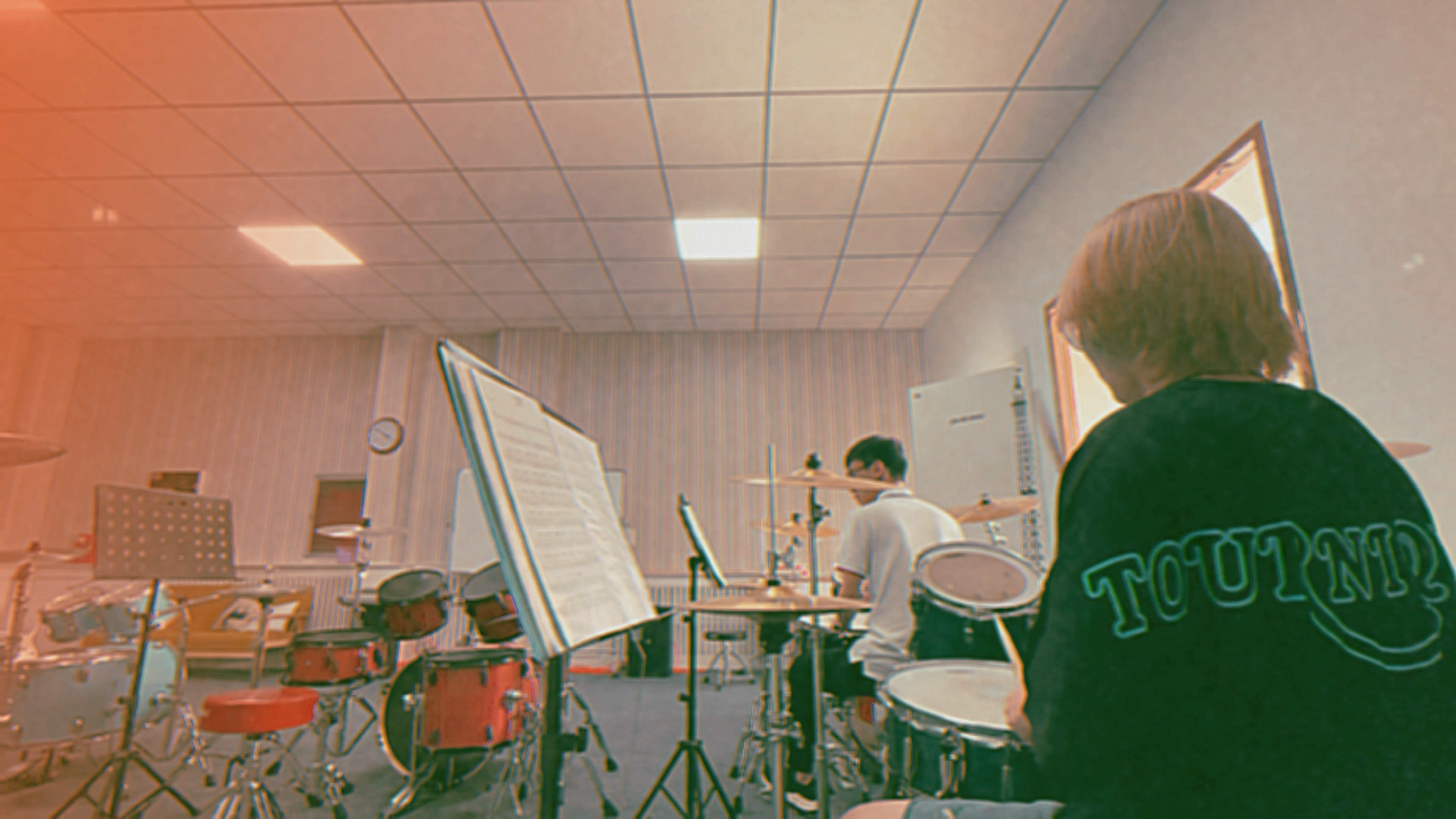 处处吻学架子鼓十五天的小白练习