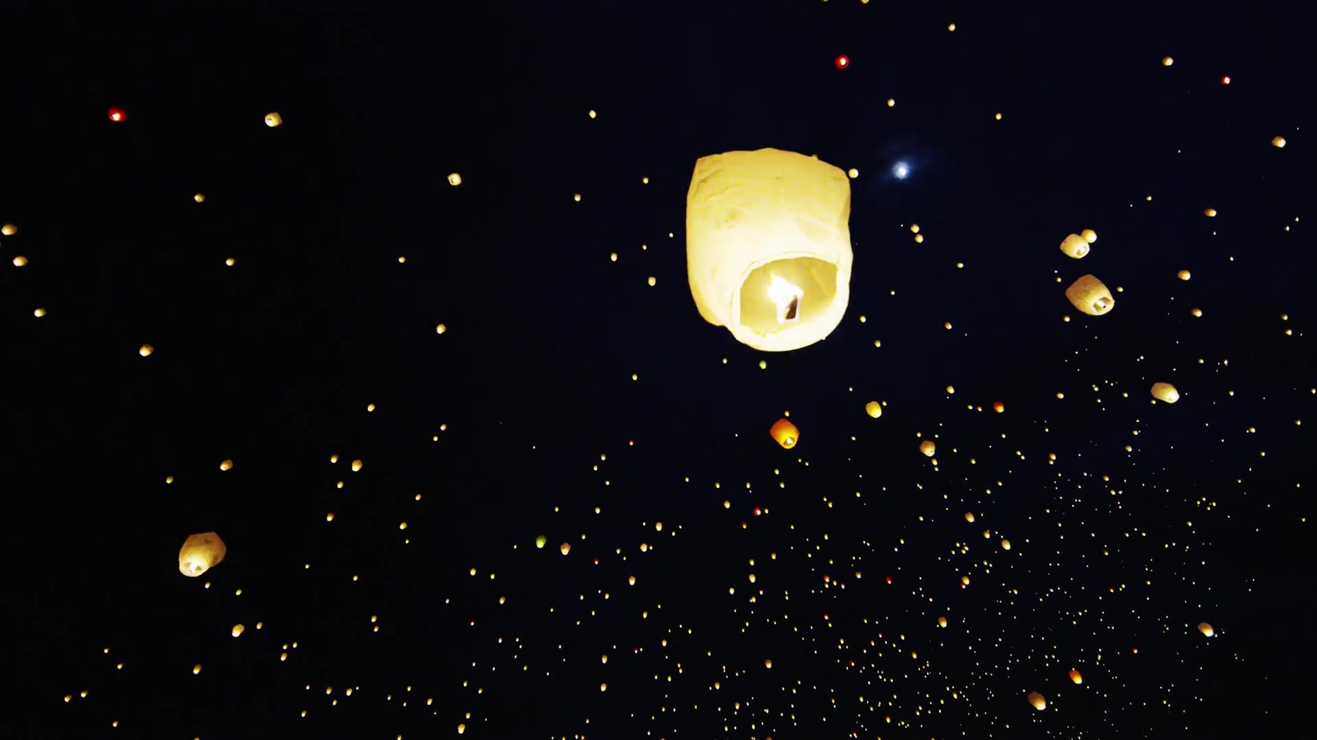 【孔明灯】tangled in real life - lantern fest i