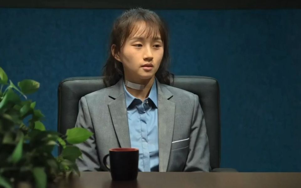 《狂飙》黄瑶唇语解读还原原剧情,黄瑶才是大嫂车祸的真凶