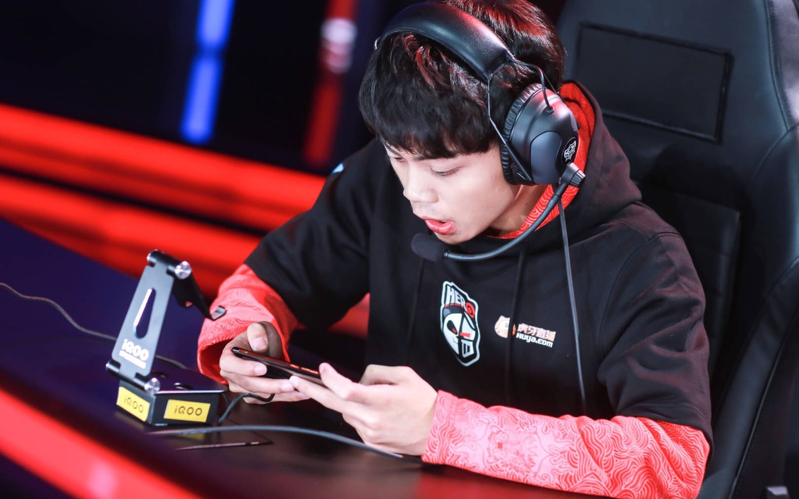 kpl三冠传奇战队hero久竞虎牙直播首秀-hero最初_哔哩哔哩 (゜-゜)つ