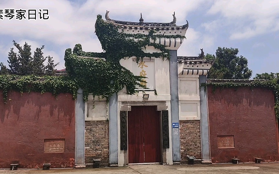 实拍宜昌枝江水府庙,外面供奉三国蜀将董和,很有历史的一座寺庙