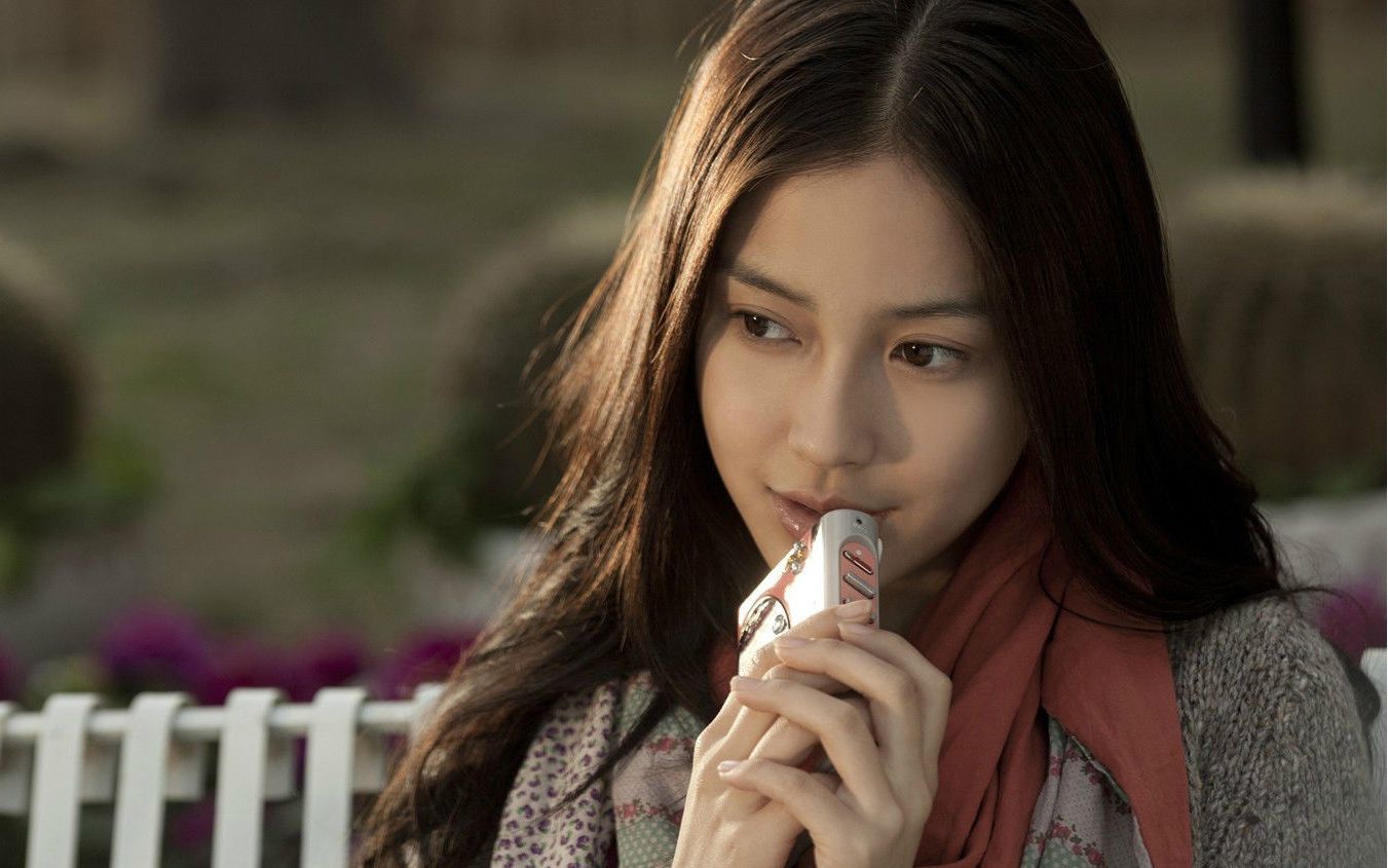 【angelababy】【杨颖】变身"森女"浪漫花絮