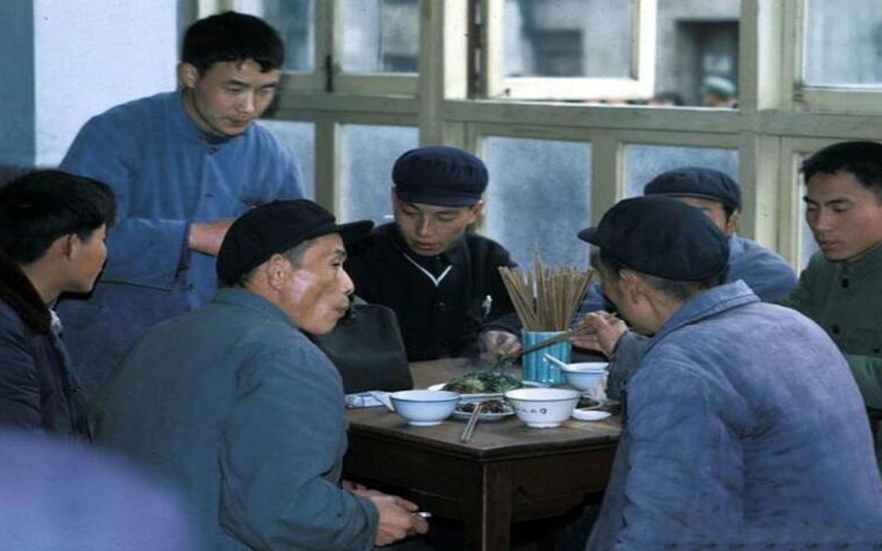 活动  八十年代怀旧经典酒菜,香味飘满了整条胡同