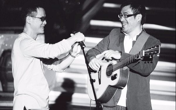 老梁故事汇:音乐大师罗大佑与李宗盛
