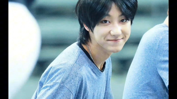 【徐明浩】黑发鲻鱼头妹宝是永远的白月光!