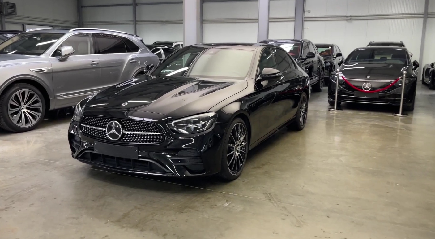 2021款 梅赛德斯 奔驰 e300 amg