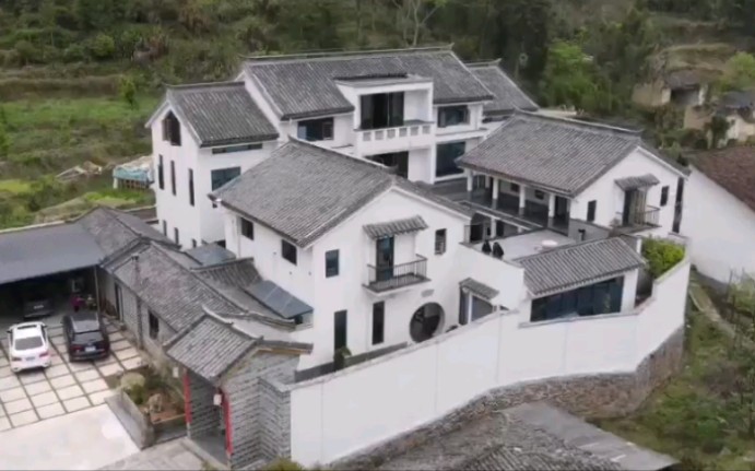 郴州桂东的1000平米现代四合院民宿承载了情怀和未来