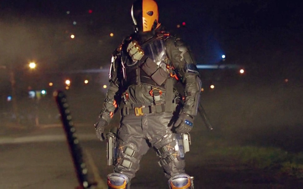 丧钟洗劫押送囚犯车队(绿箭侠第二季丧钟出场集锦3)