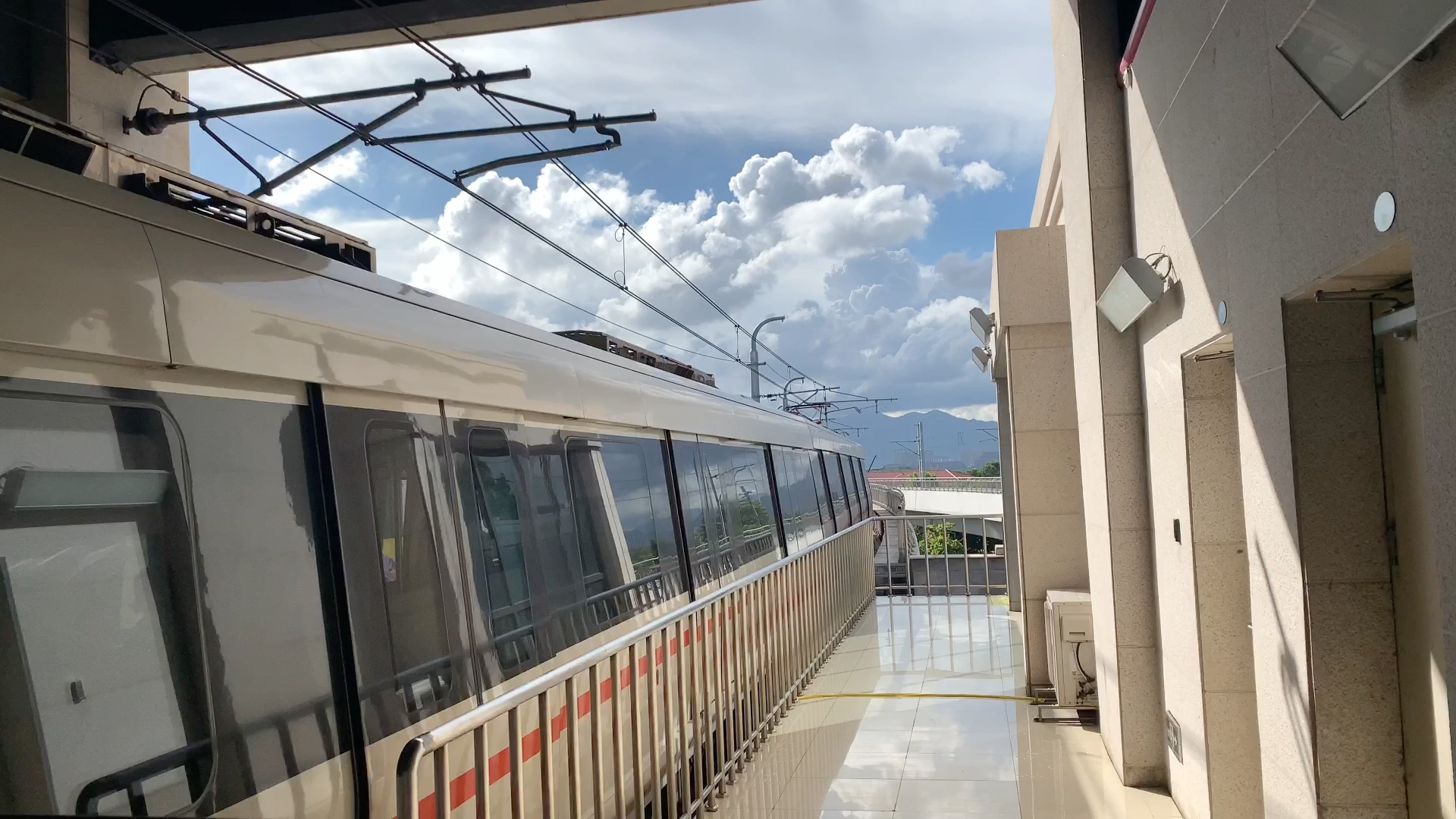 厦门集美学村地铁站