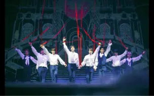 Descargar video: 「superjunior」ss9香港（合集）开场高清Burn The Floor （烧地板）