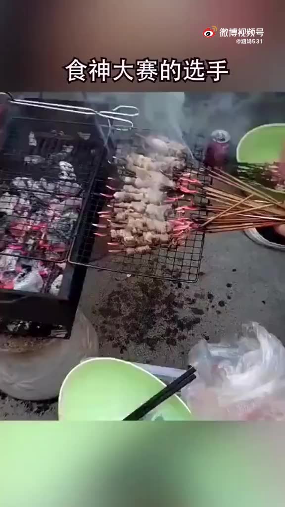 [图]食神大赛报名时直接就被淘汰了 搞笑配音