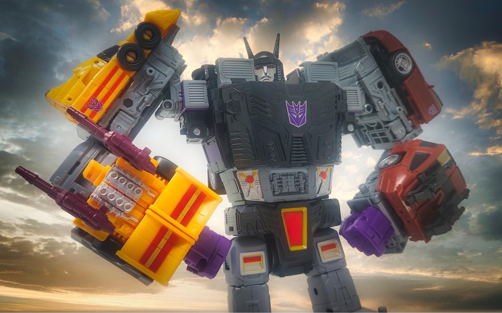 新品对比:传世进化飞天虎礼盒套装vs通贩飞虎队汽车大师,抢劫,莽撞