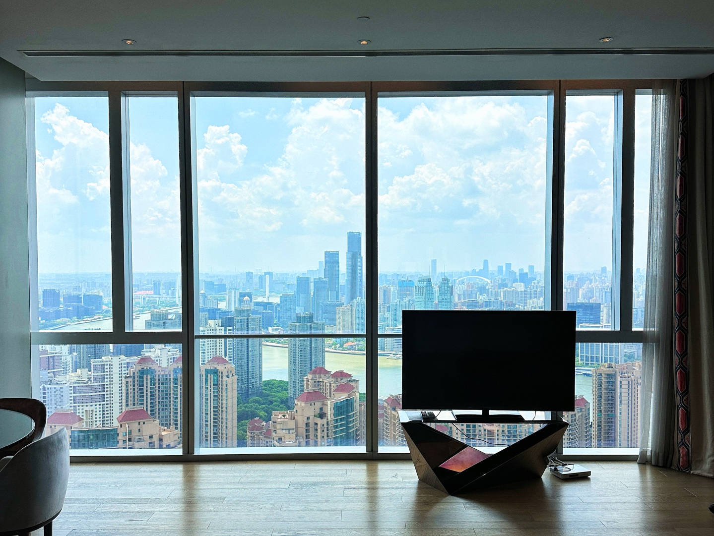 上海租房|陆家嘴|丽晶汇,高品质公寓