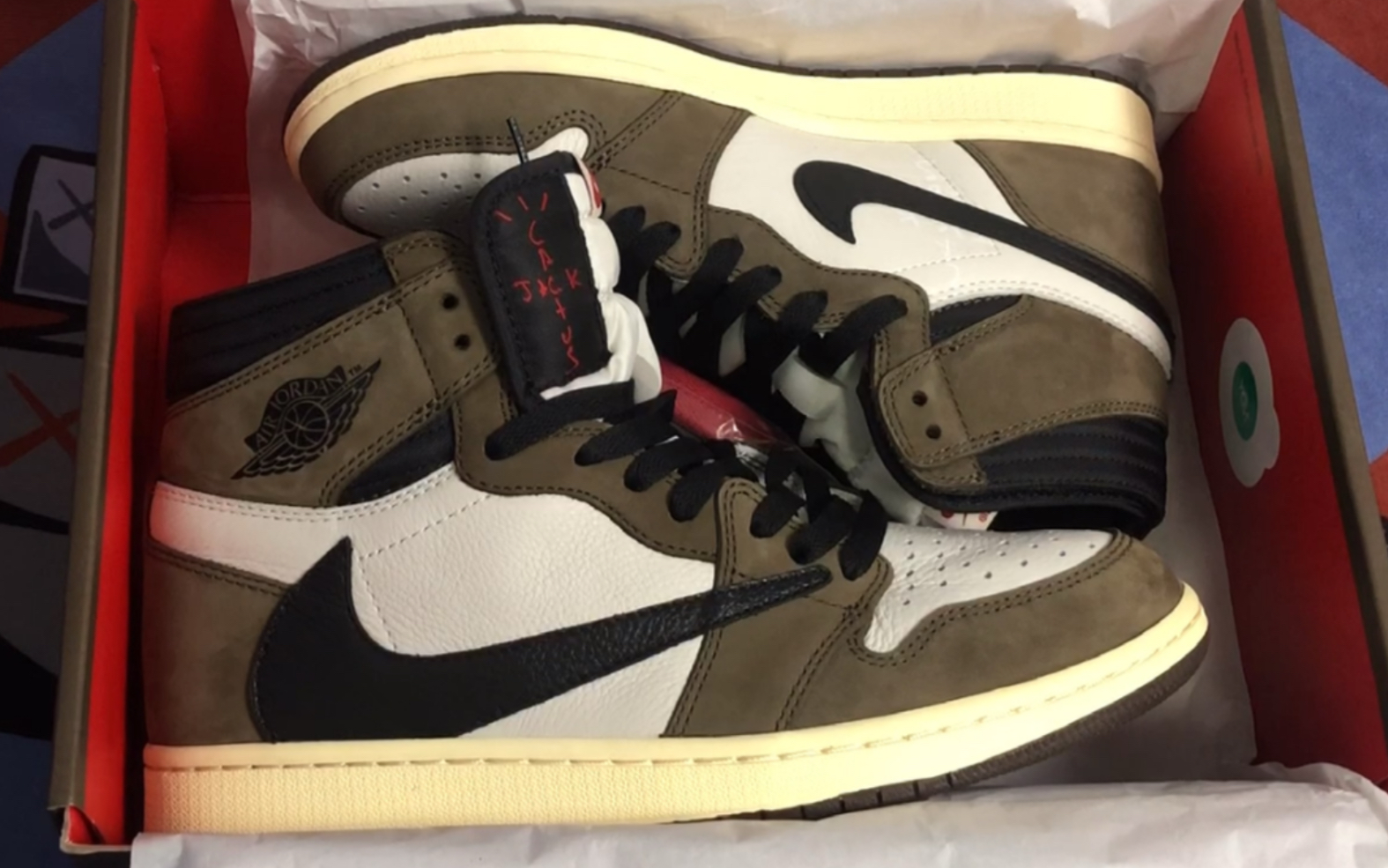 开箱2019鞋王!这么帅的它真的不点进来看看么?