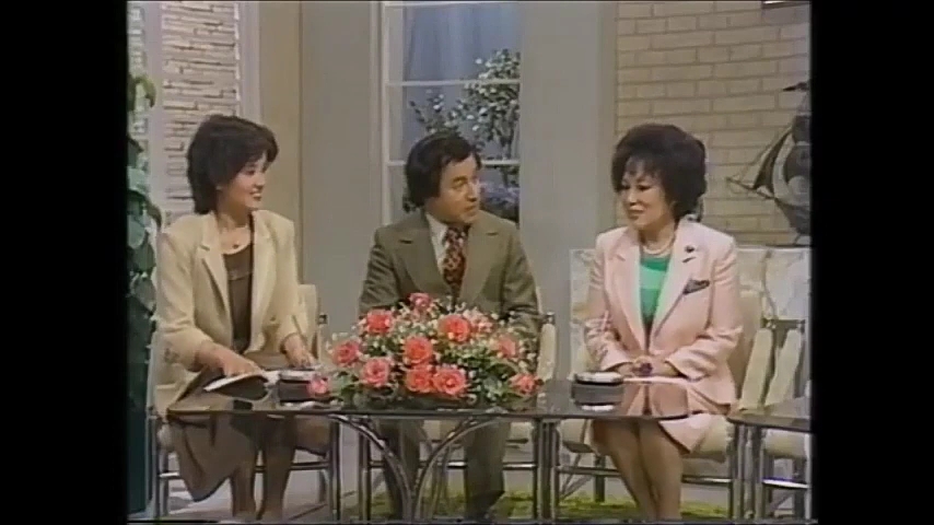 [图]国会議員時代の山口淑子(李香蘭) ワイドショー (1981年5月)