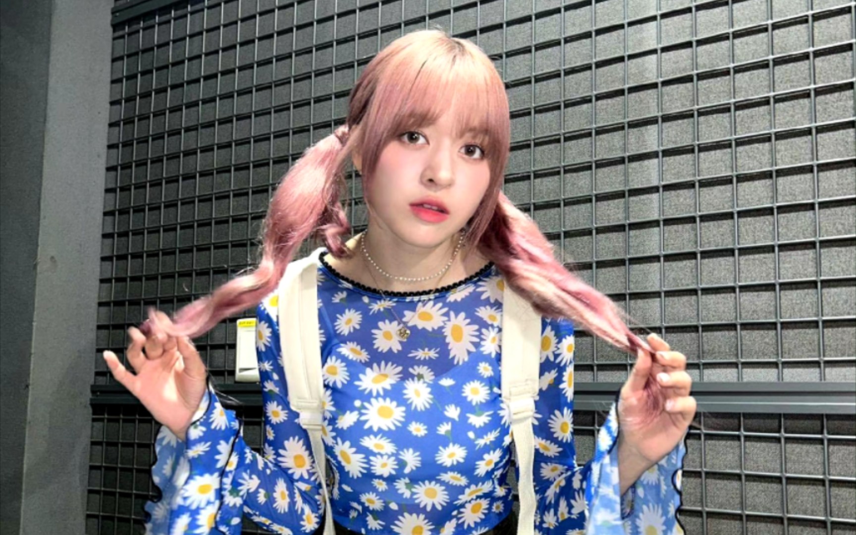 nmixx lilym小卡开箱 又是被莉莉爱慕美到的一天