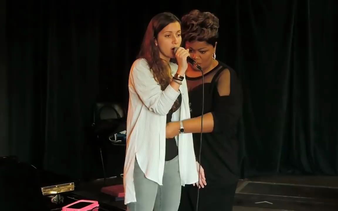 perchè il vibrato é importante cheryl porter vocal coach-136