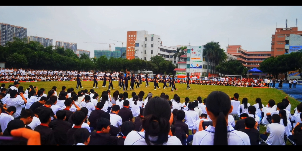 2023年开平市吴汉良理工学校高中幕式才艺表演