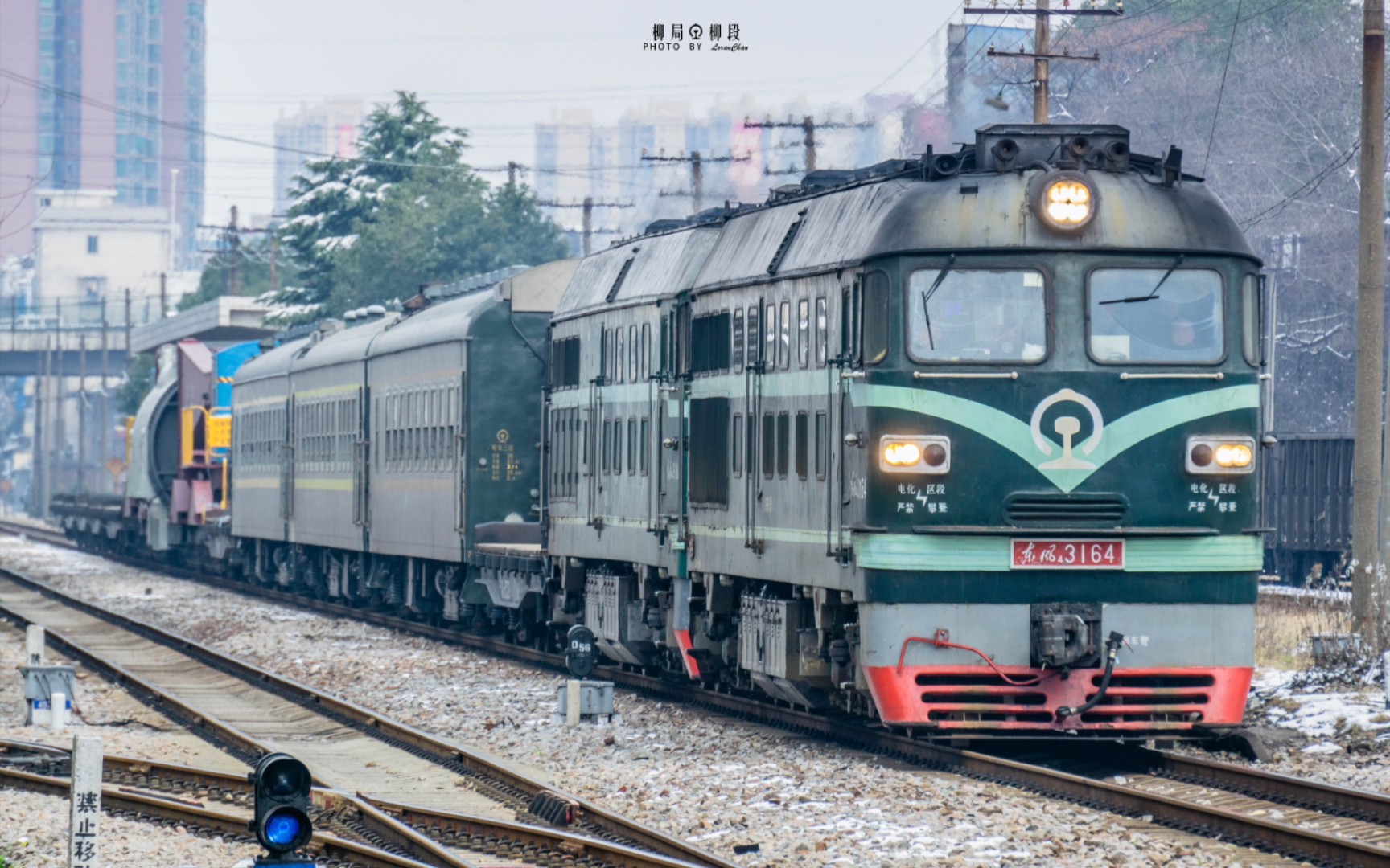 【湘桂铁路】又见开口瓜3164!双机df4b牵引超限车70001通过衡阳西站