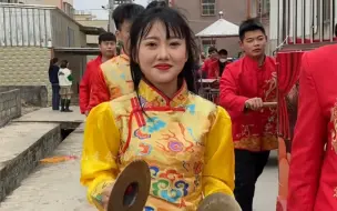 Tải video: 潮汕女孩太惊艳了！自古潮汕出美女！