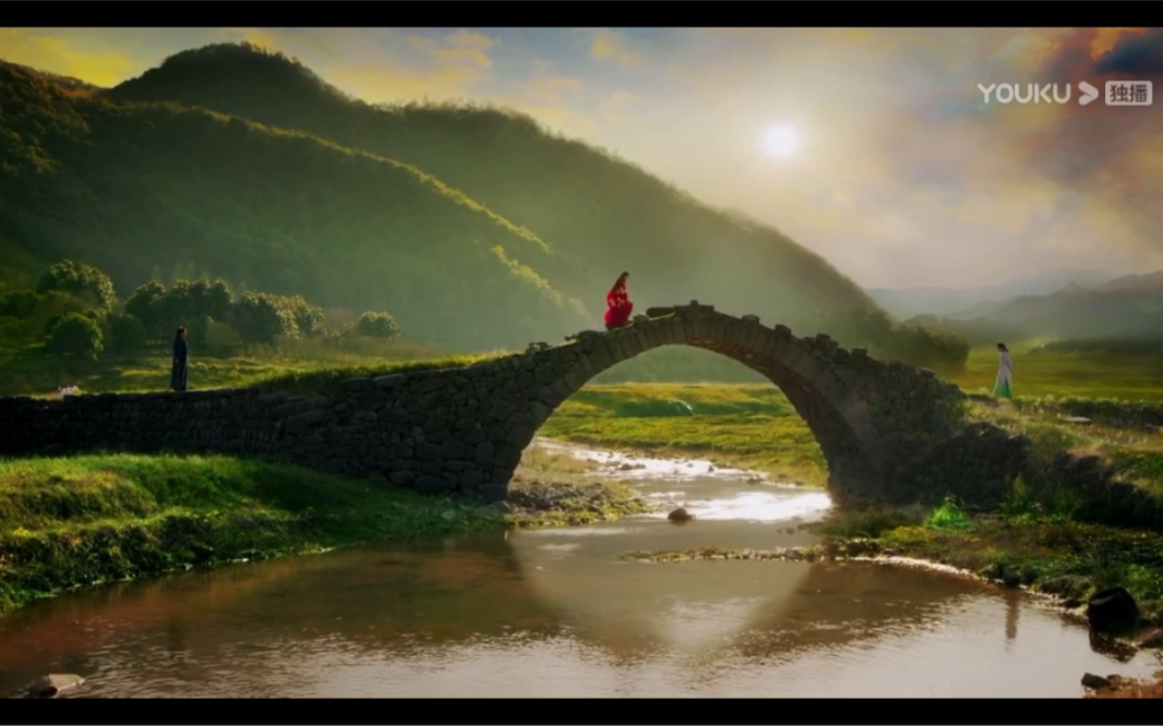 国产古装剧中,男女主人公唯美浪漫爱情故事,画面太美太香!