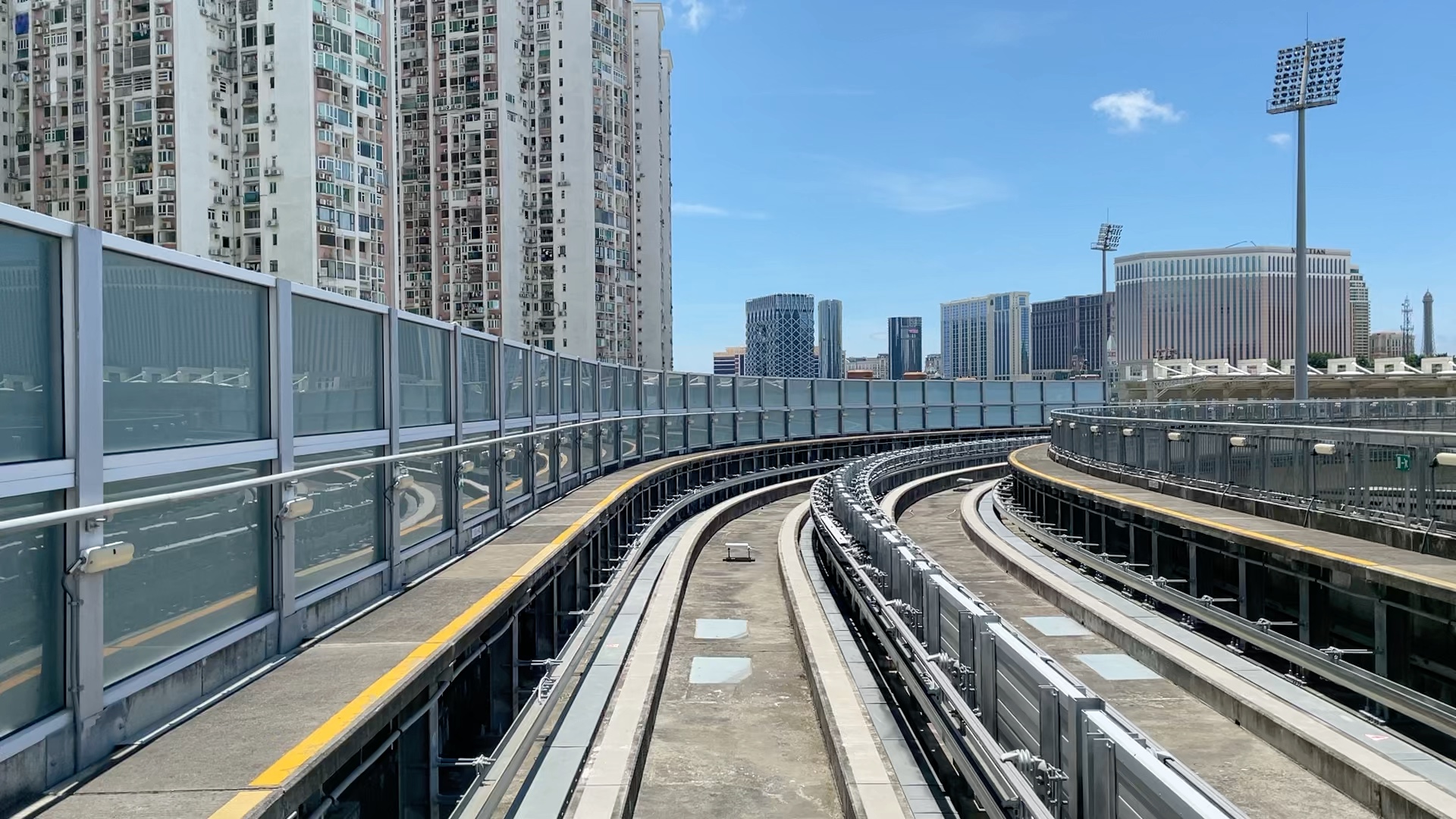 澳门轻轨氹仔线026马会-运动场区间前展