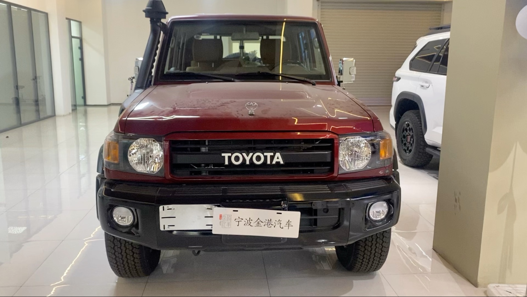 丰田酷路泽lc79皮卡四十多万起