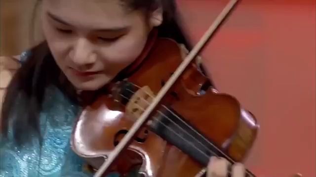 [图]【夏日的最后一朵玫瑰】Moné Hattori | 服部百音 -- 2016 Wieniawski Competition