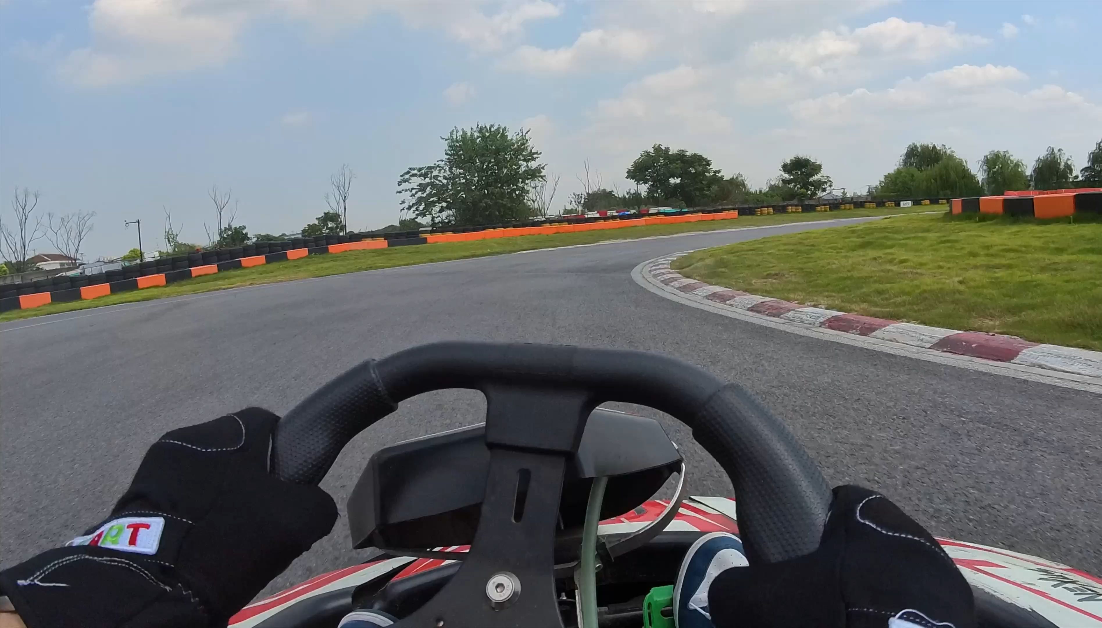 8.26 上海宝山流光速卡丁车 270cc 3节