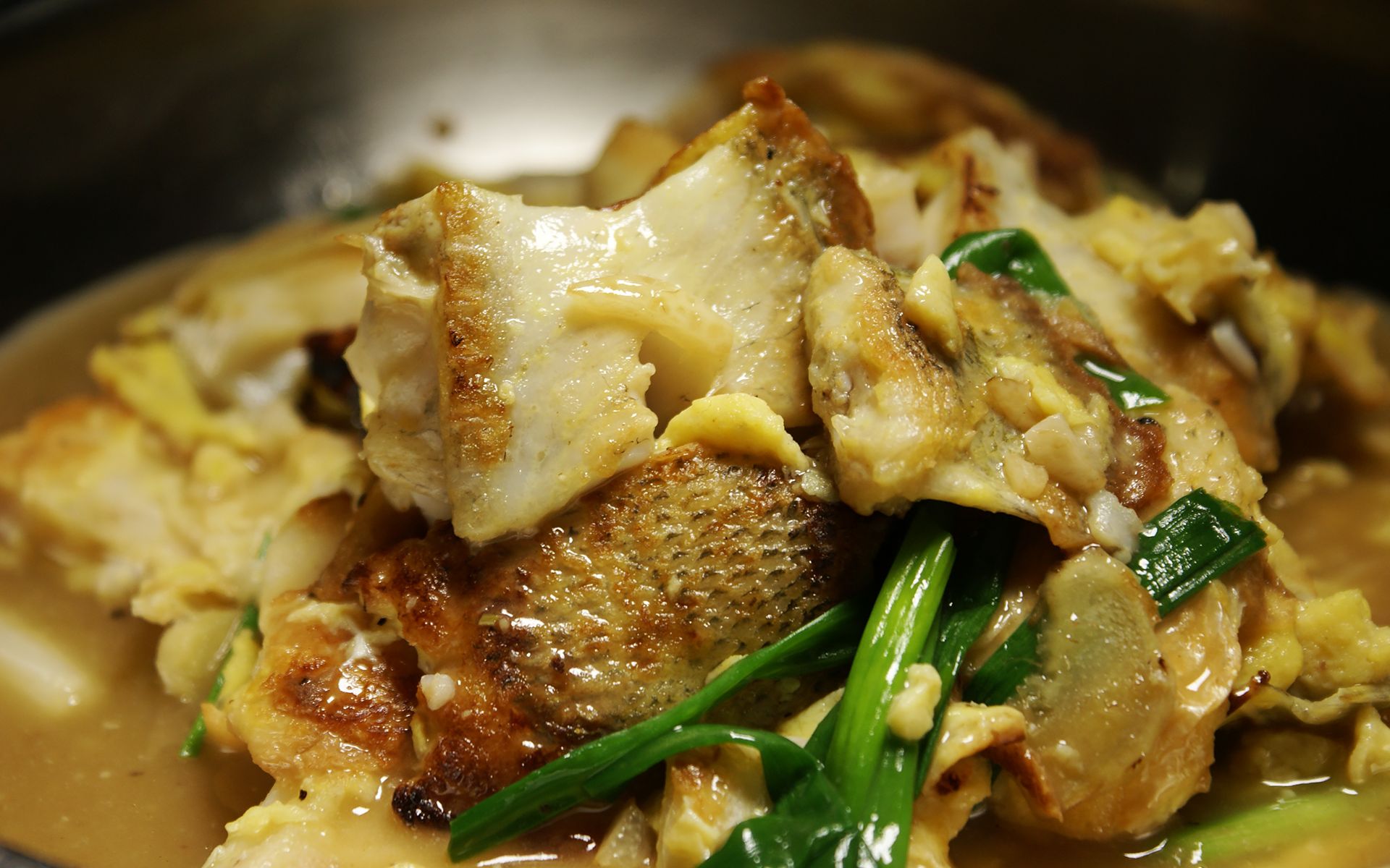 活动  姜葱煎焗鱼