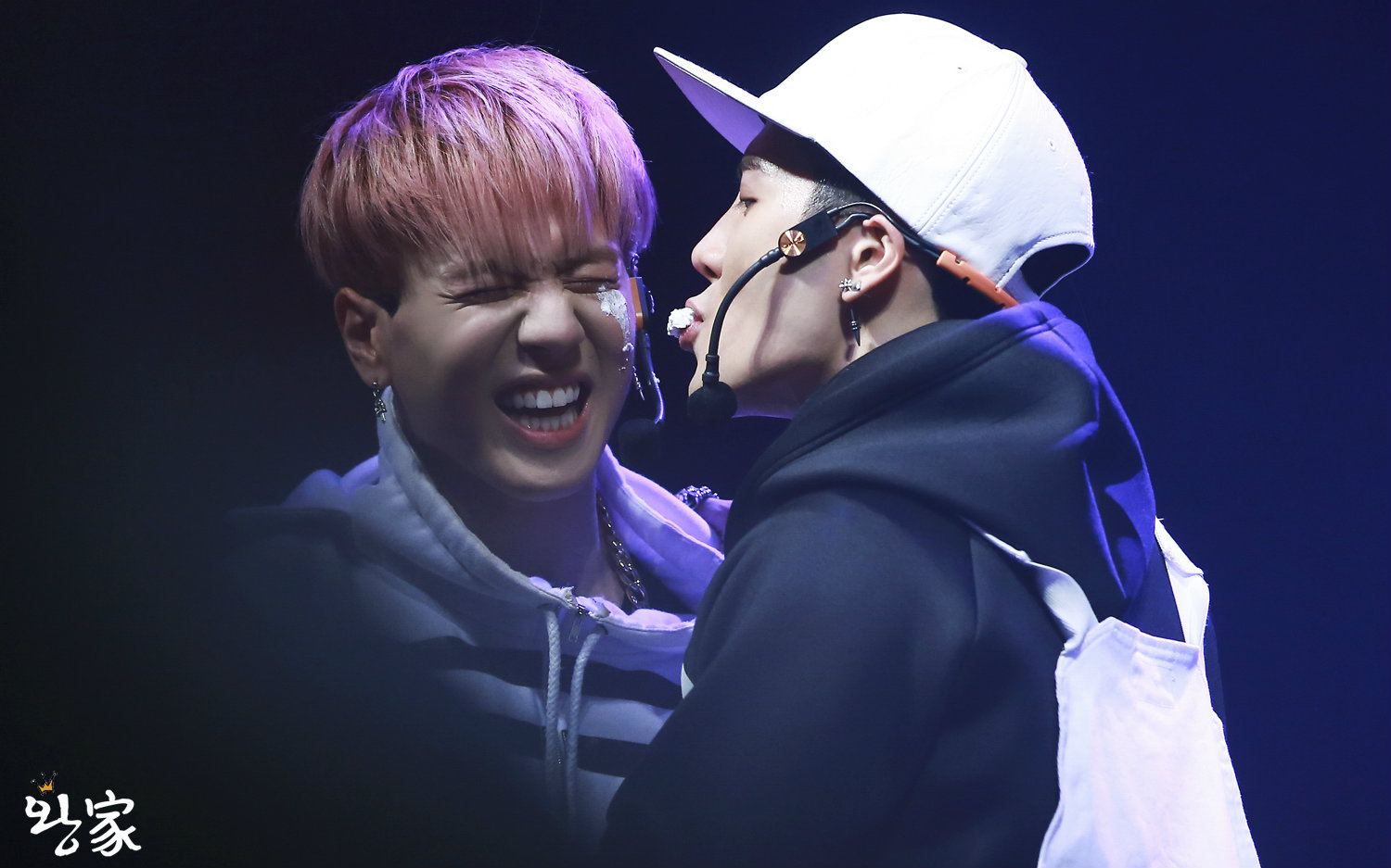 【王嘉尔】【金有谦】打球哇usb 有金有谦的地方就有王嘉尔 有王嘉尔