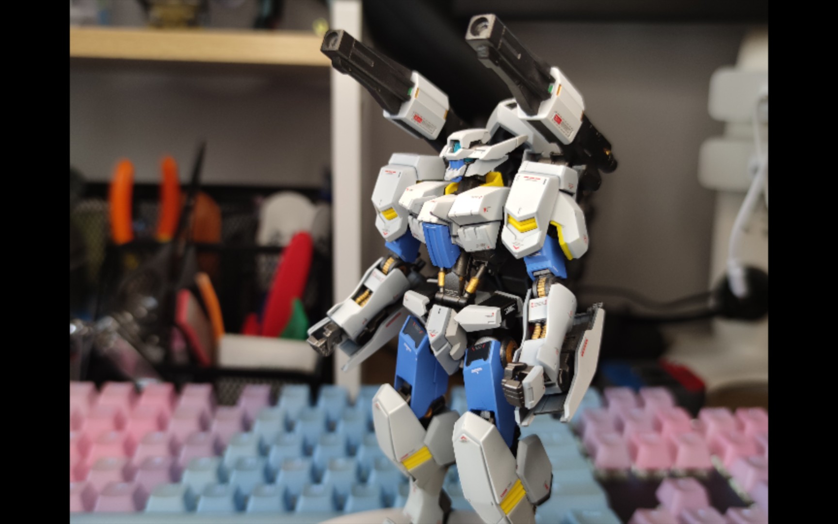 [模型展示]hg 1/144 高达佛劳洛斯,通贩改厄祭战配色