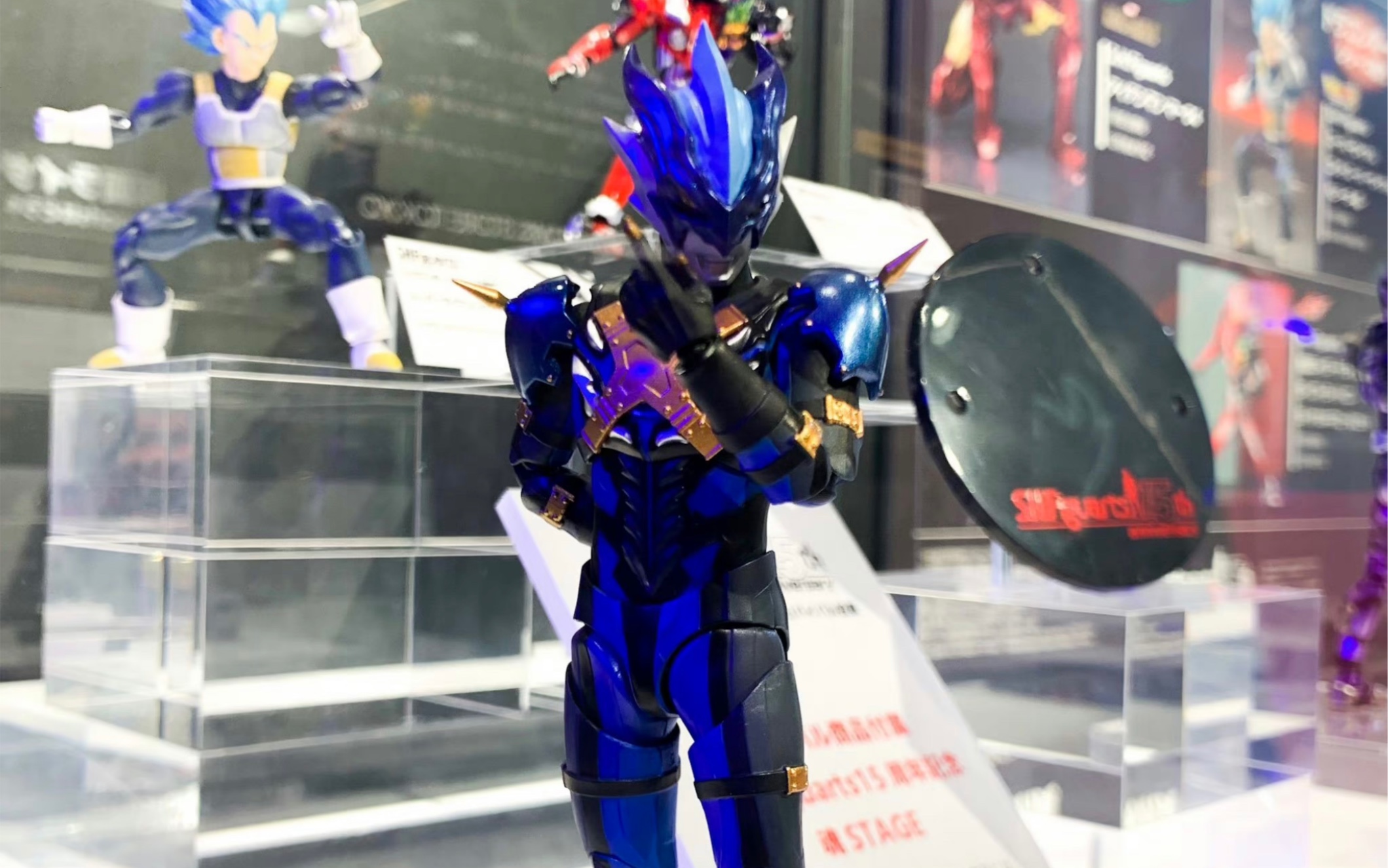 2023年11月魂限再版 shf 托雷基亚奥特曼 附送 shf 15周年纪念地台