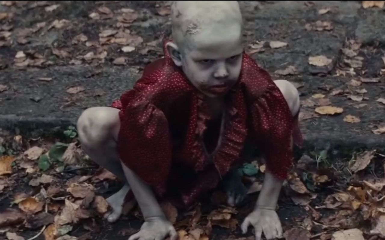 俄恐怖片阴儿领养的孩子竟是魔鬼化身最后竟化身为妻子