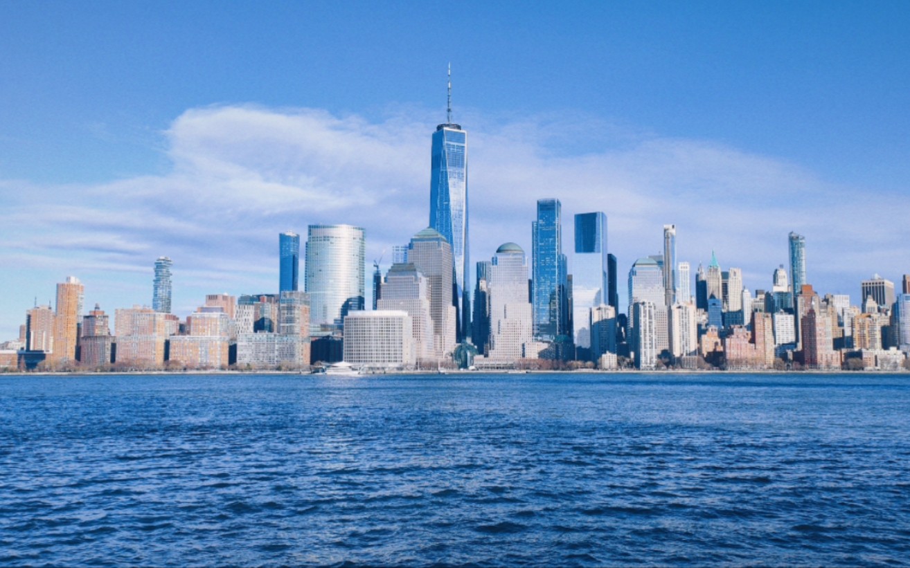 新泽西纽瓦克自由机场起飞俯瞰纽约曼哈顿